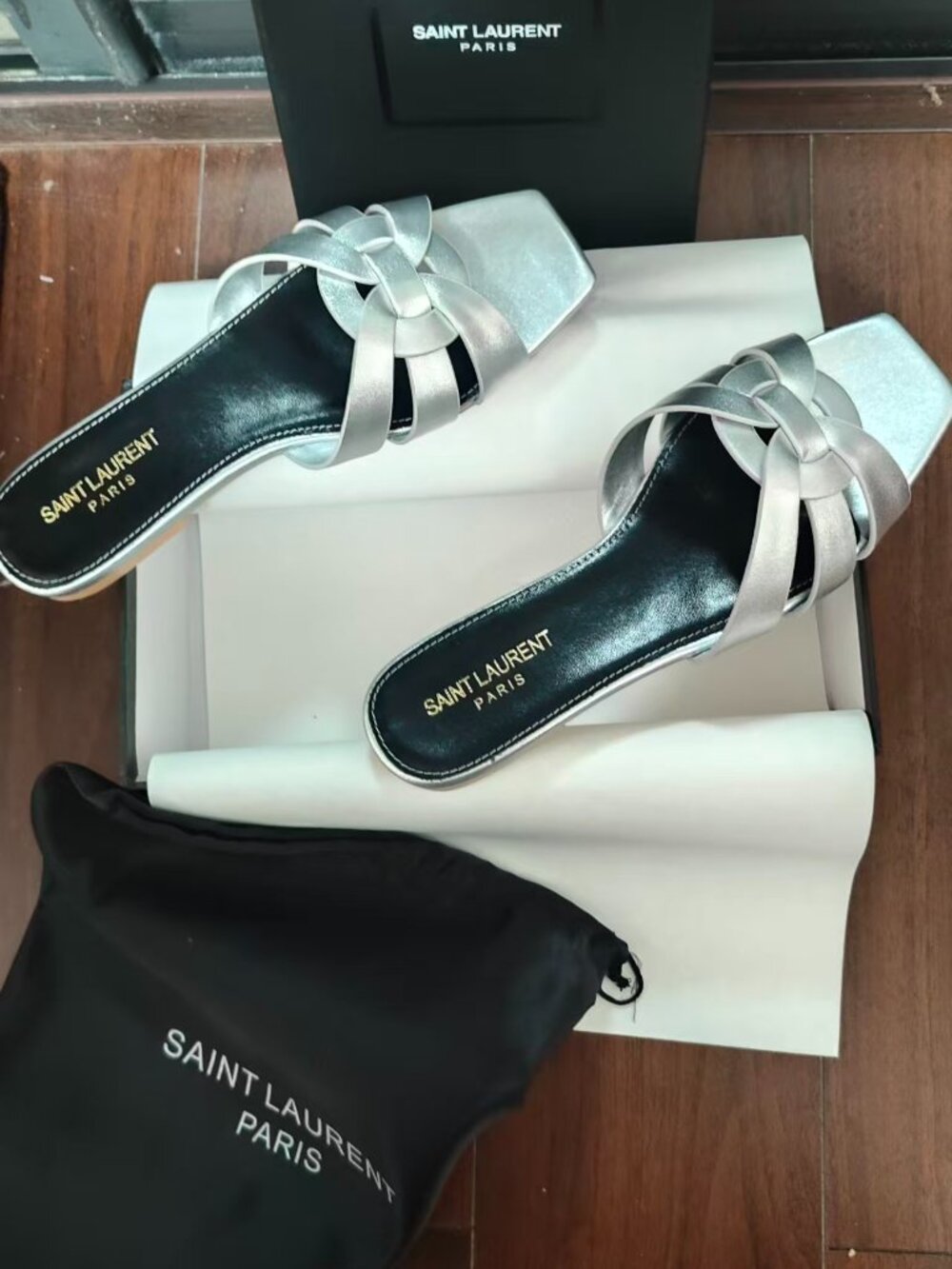 Saint Laurent Metallic Silver Woven Square Toe Flat Sandals - Tribute Style - Picture 2 of 5